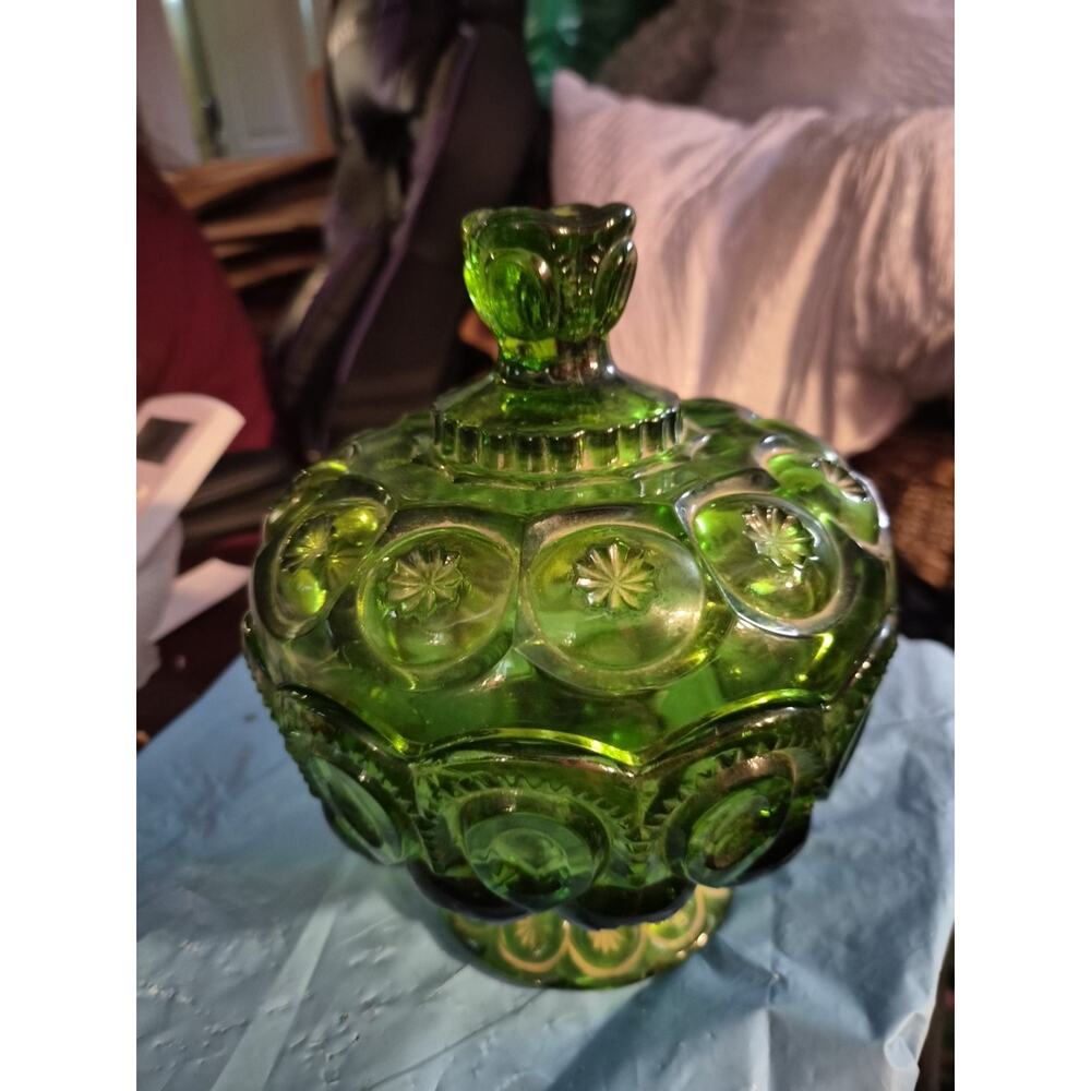 Vintage LE Smith Green Glass Lidded Candy Dish In The Moon And Stars Pattern...